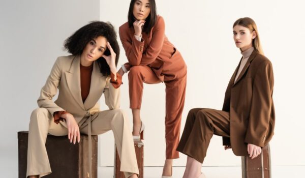 سبک شناسی در طراحی لباس