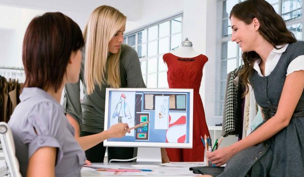 درآمد طراحی لباس چگونه است؟ بازار کار و فرصت ها